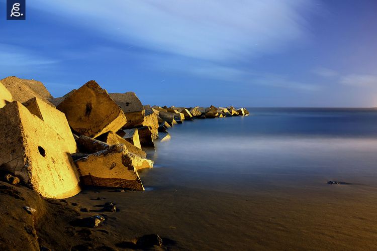 "LINGOTES", 18mm, f/4, 228 segundos, ISO 100.