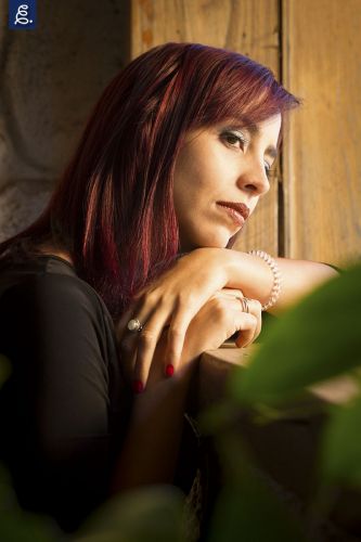 SELENE. 50mm, f/4, 1/125 segundos, ISO 200, flash en paraguas 110cm.