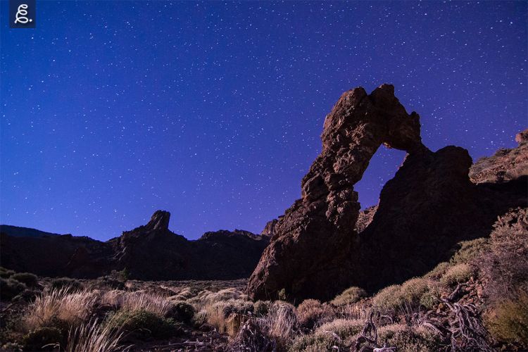 "ZAPATILLA DE LA REINA I", 11mm, f/2.8, 30 segundos, ISO 3200.